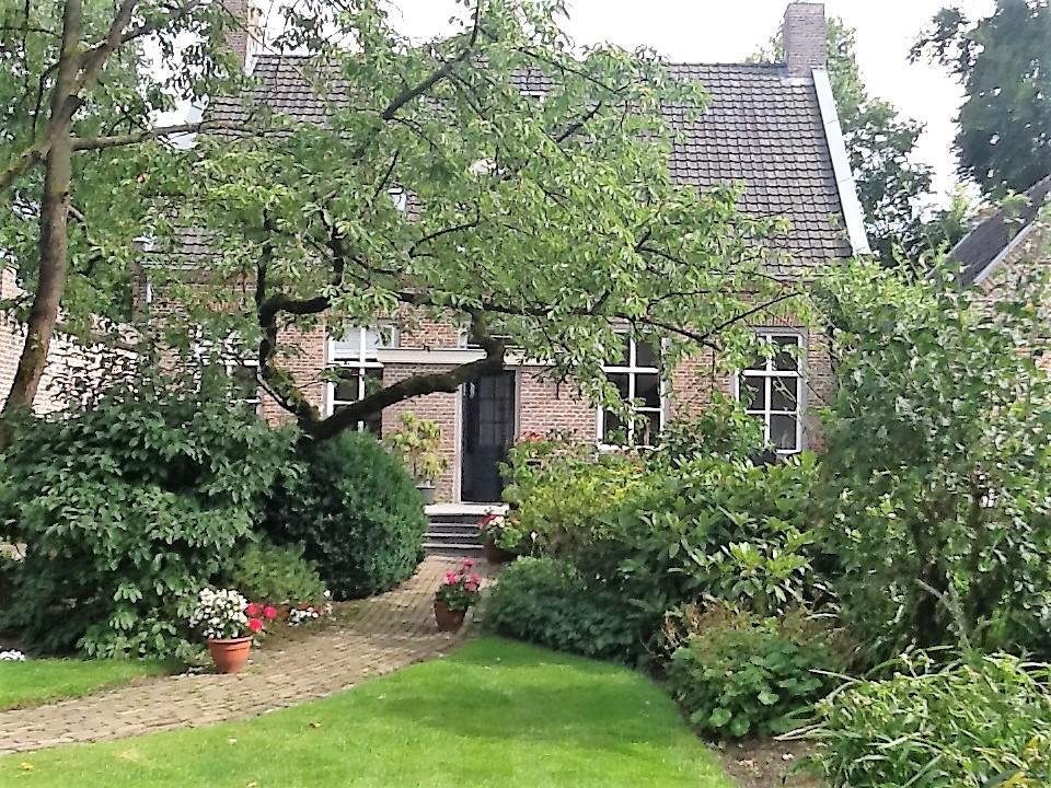 לינה וארוחת בוקר Netersel De Oude Pastorie מראה חיצוני תמונה